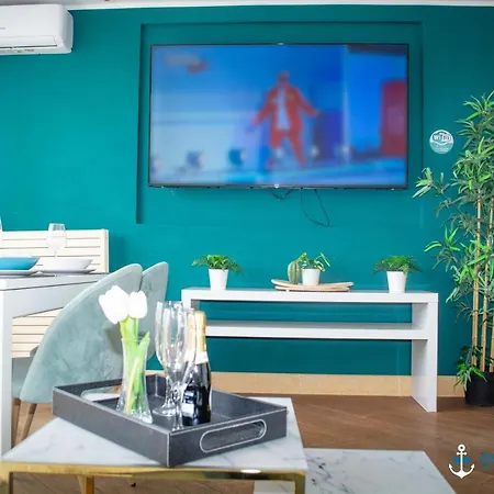 Ostia Holiday Boutique Home Apartment